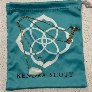 Kendra Scott iridescent necklace
